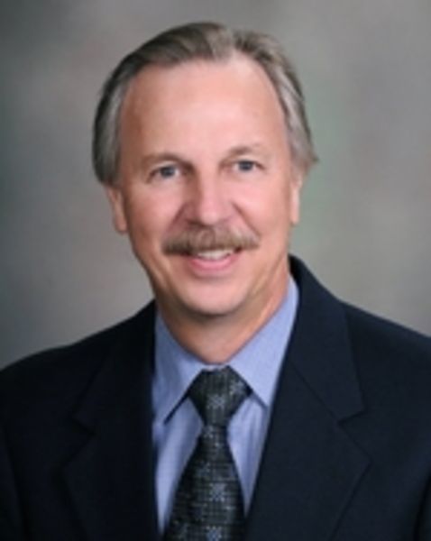 profile photo for Dr. Robert W Rutledge