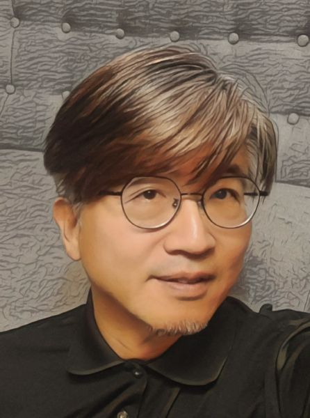 profile photo for Dr. Taewon Suh